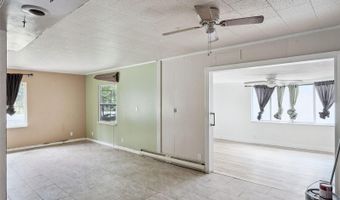 13602 PALM Dr, Astatula, FL 34705