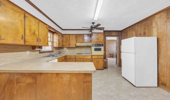 40 W Balsam St, Andrews, SC 29510