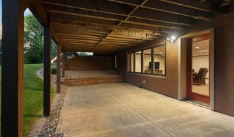 706 23rd St SW, Austin, MN 55912