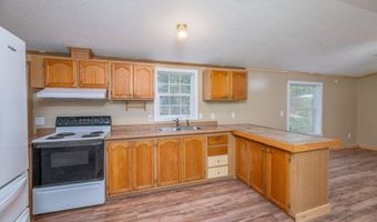36 Lees Ct, Augusta, ME 04330