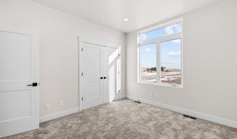 1205 WINEGLASS Rd, Cheyenne, WY 82009