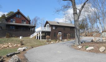 1-3 Parker Memorial Dr, Branford, CT 06405