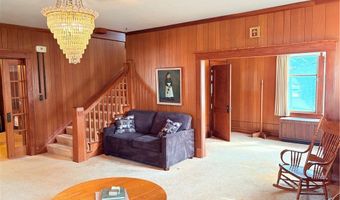 1404 S 8th St, Atchison, KS 66002