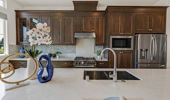 2133 Main St 102, Alameda, CA 94501