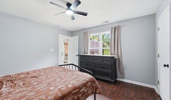 10216 Clear Sky Dr, Avon, IN 46123