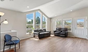 1704 Willow St, Brookside, CO 81212