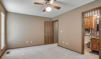 7104 NW 32nd St, Bethany, OK 73008