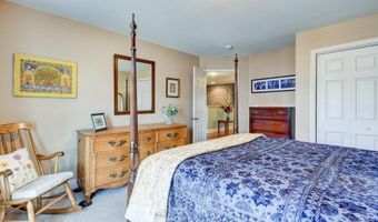 84 Andriana Ln, Albany, NY 12204