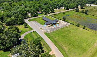 216 Pine Bluff Rd, Albany, GA 31705