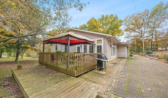 6662 Buttrick Ave SE, Alto, MI 49302