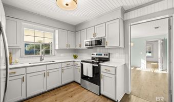 106 N White Ave, Bay Minette, AL 36507