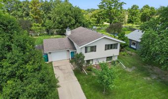 619 Crystal St, Ames, IA 50010