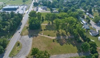 941 E Maumee St, Angola, IN 46703