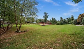 9915 E Plentywood Rd, Bentonville, AR 72712