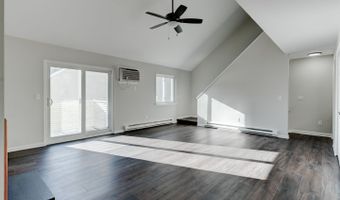 136 Pembroke Rd 9-78, Danbury, CT 06811