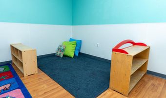 890 Vee St, Biloxi, MS 39532