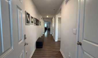 11 Cider Mill Dr, Ashville, OH 43103