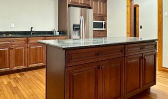 2250 River Rd, Berwick, LA 70342