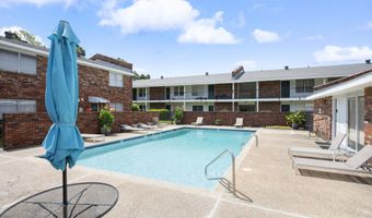 1701 Lobdell Ave #4, Baton Rouge, LA 70806
