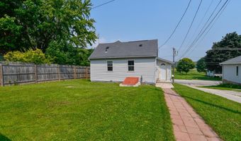 1314 NAVARINO St, Algoma, WI 54201