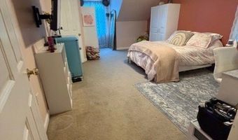 42 May St, Auxier, KY 41602