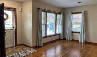 2216 E 44th St, Ashtabula, OH 44004