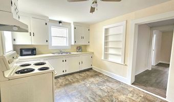 107 Coolidge Ave, Bennington, VT 05201