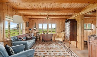 15 S RAINBOW Dr, Cora, WY 82925