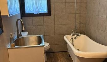 125 Tall Oak Rd, Albrightsville, PA 18210