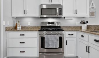 125 Berkshire Ln, Albertville, AL 35950