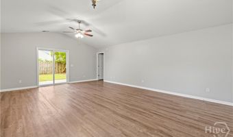 6 Spring Lake Cir, Savannah, GA 31407