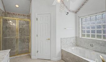 2594 Brighton Cir, Biloxi, MS 39531