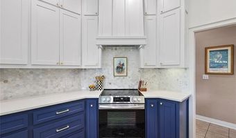 828 Sunset Ct, Ardmore, OK 73401