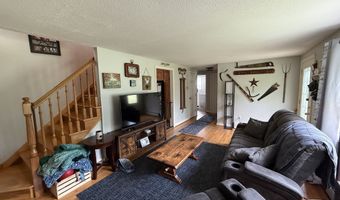 7 School St, Burlington, CT 06013