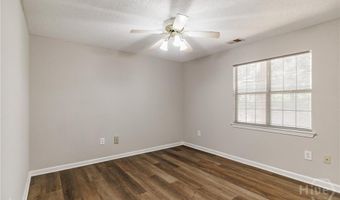 100 Woodstone Dr 10, Athens, GA 30605