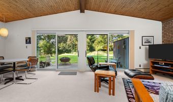 2805 Byington Blvd, Ann Arbor, MI 48105