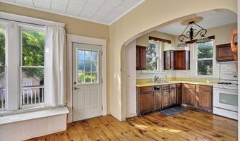 24 Summit Ave, Albany, NY 12209