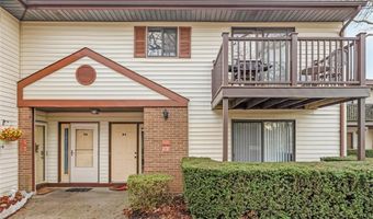 615 Broadway 83, Amityville, NY 11701