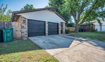 4712 Royal Oak Dr, Oklahoma City, OK 73135