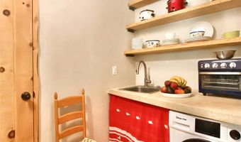 2007 Indian School Rd NW, Albuquerque, NM 87104
