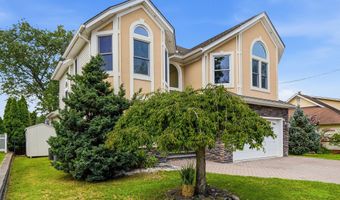 646 Compass Ave, Beachwood, NJ 08722