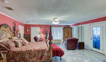 176 Madonna Dr, Benton, LA 71006