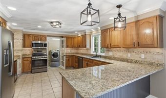 71 Rolling Hill Dr, Exeter, RI 02822