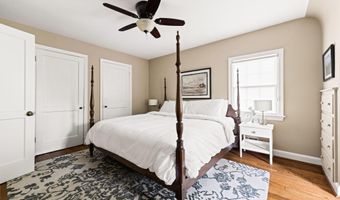 5706 9TH Rd N, Arlington, VA 22205