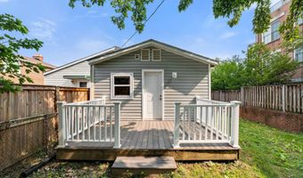 109 E REED Ave 1/2, Alexandria, VA 22305