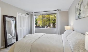 4977 BATTERY Ln #1-211, Bethesda, MD 20814