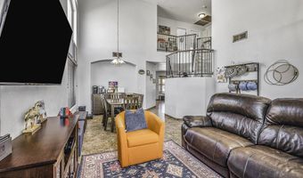 5976 W KESLER Ln, Chandler, AZ 85226