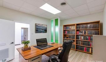 317 N Willis St Suite 4, Abilene, TX 79603
