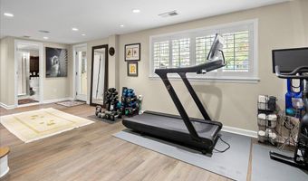 4429 NEPTUNE Dr, Alexandria, VA 22309