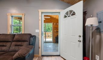 14 JOHNS Rd, Augusta, WV 26704
